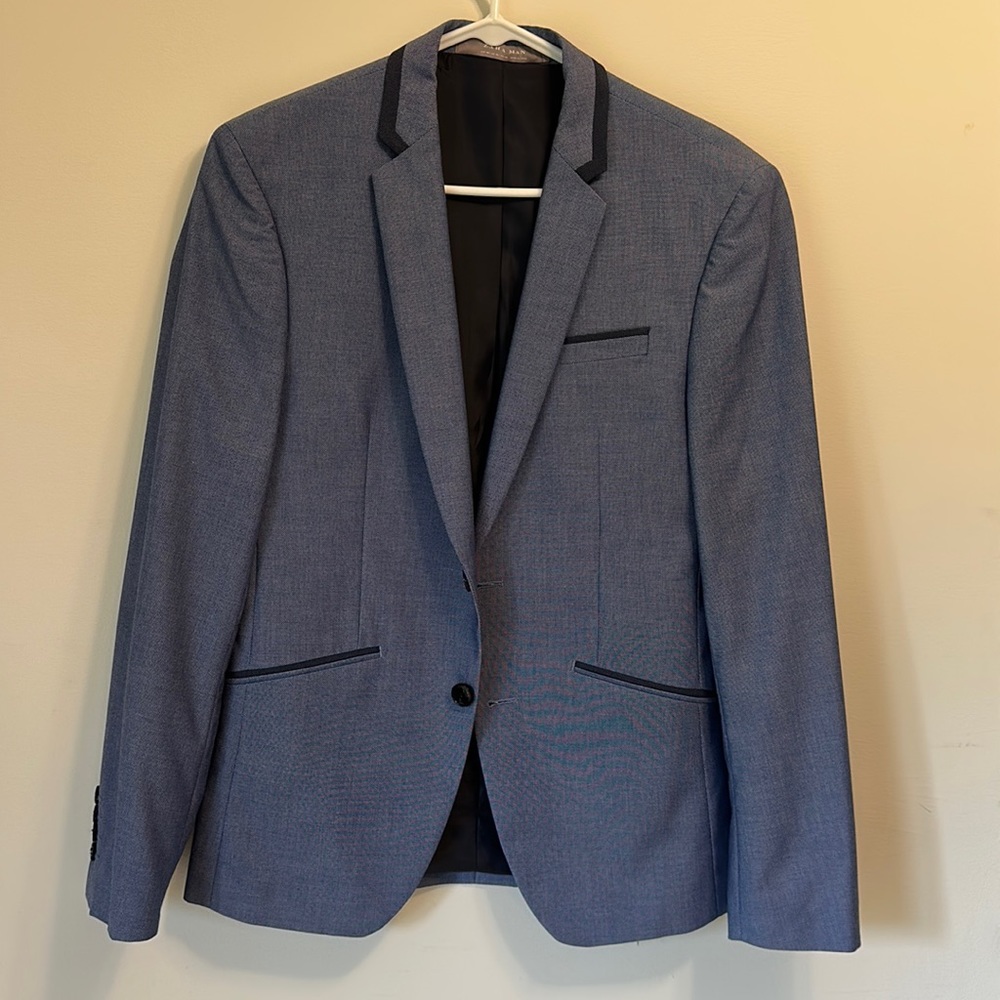 Rarely used. I am selling it because the size very small to me